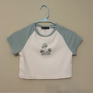 Shein crop top size small.